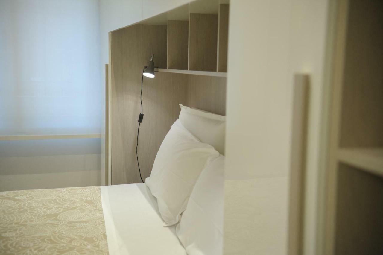 Andrea Luxury Apartments Strada Maggiore Studio 1 Bologna Luaran gambar